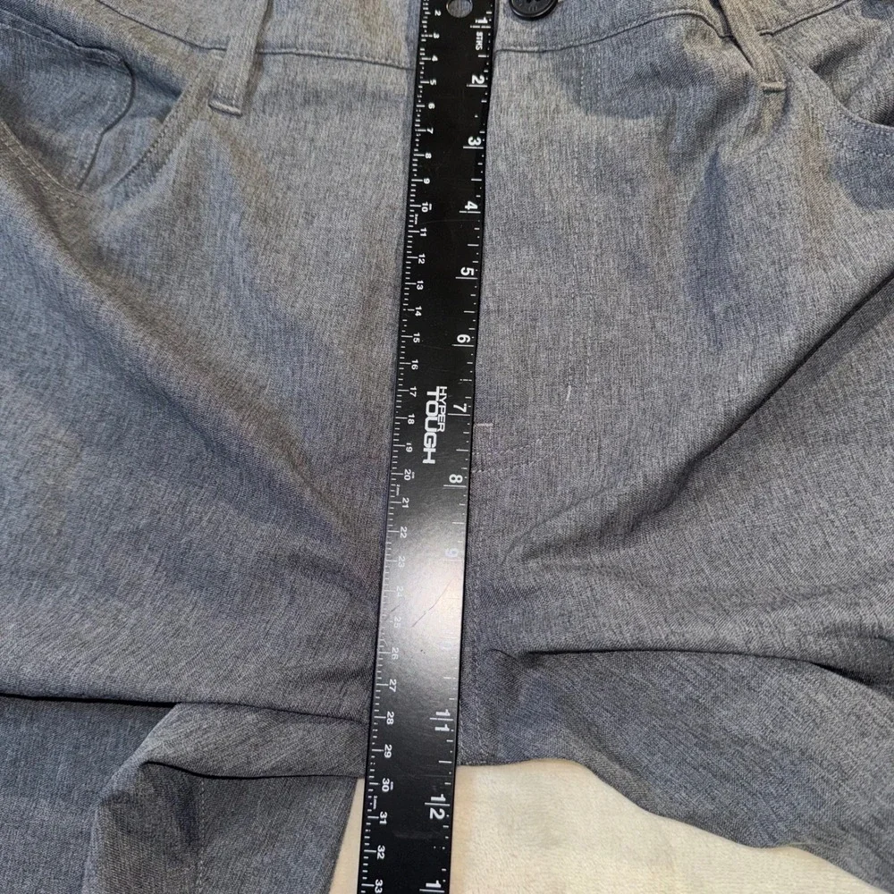TravisMathew Right On Time Grey Golf Pants Mens 38x31 Performance Stretch